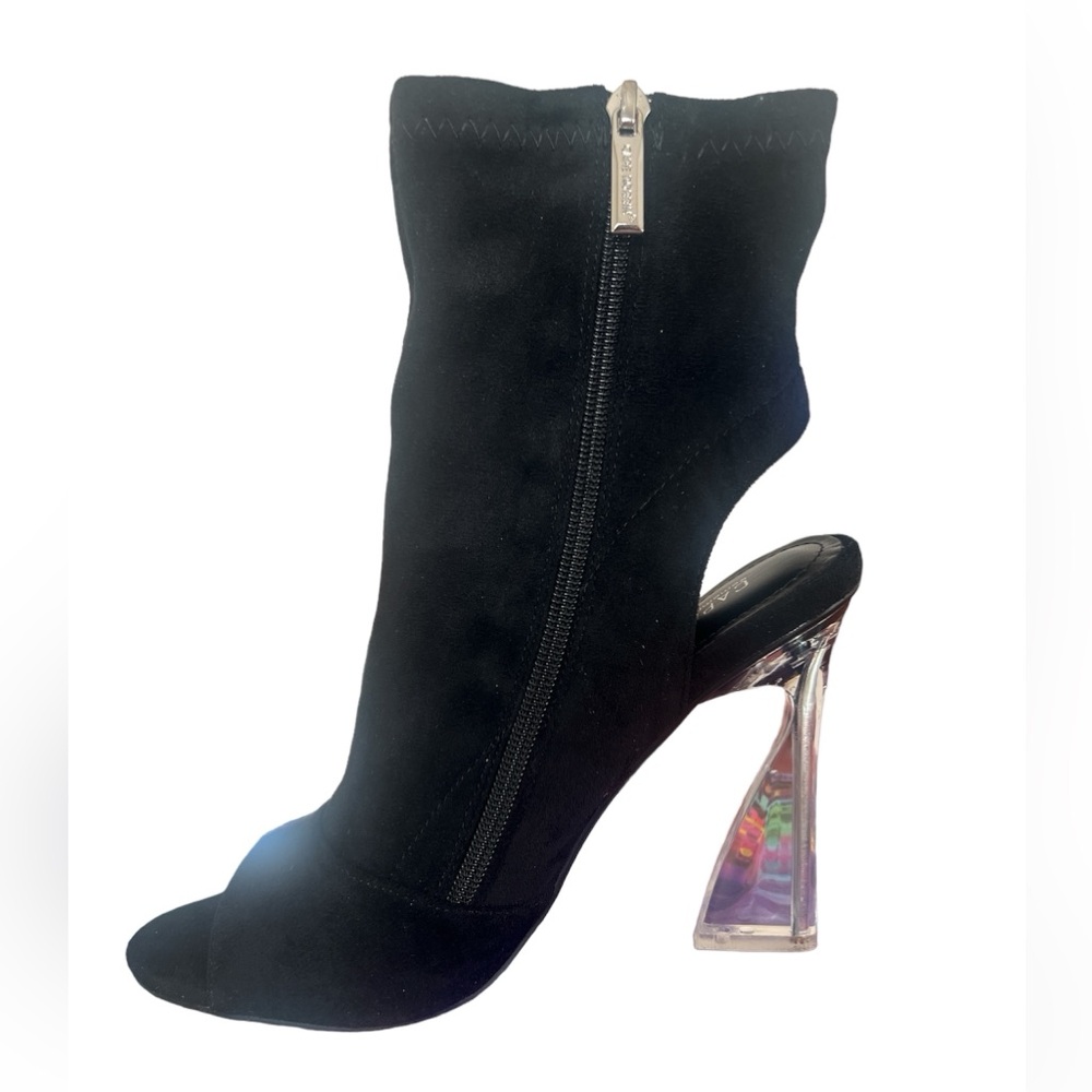 Cape Robbin cally bootie